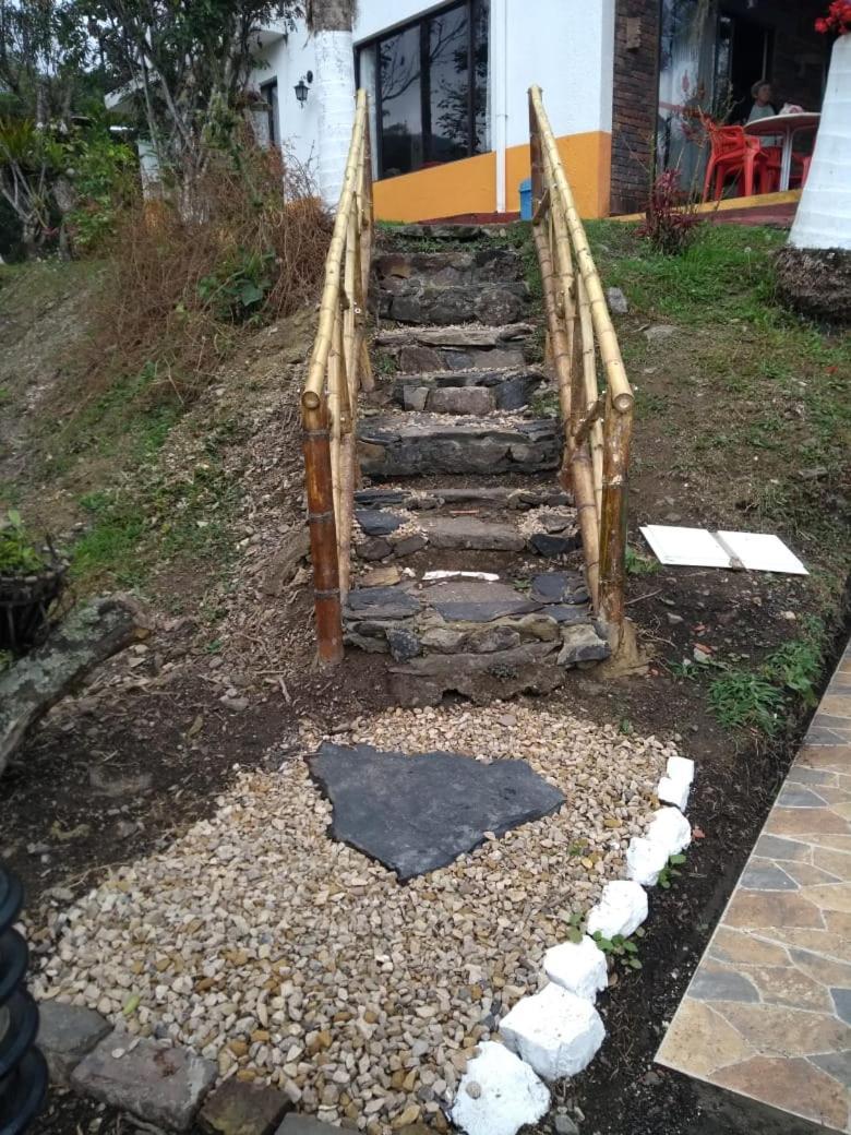 La Esperanza Loma Linda San Francisco (Cundinamarca)